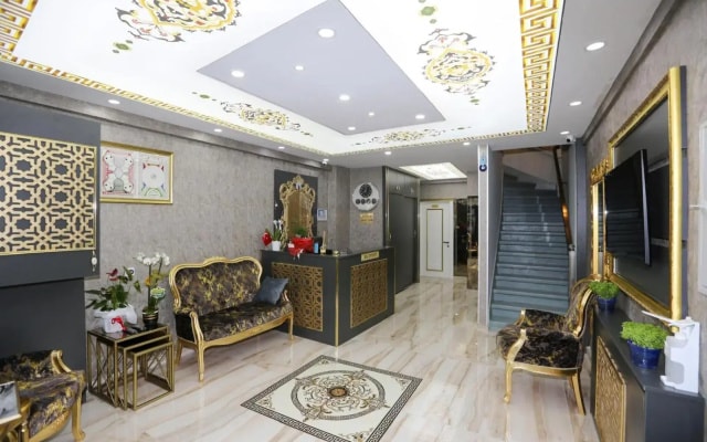 Taksim Square Suite