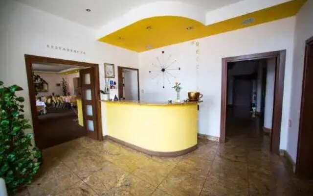 Hotel Roko