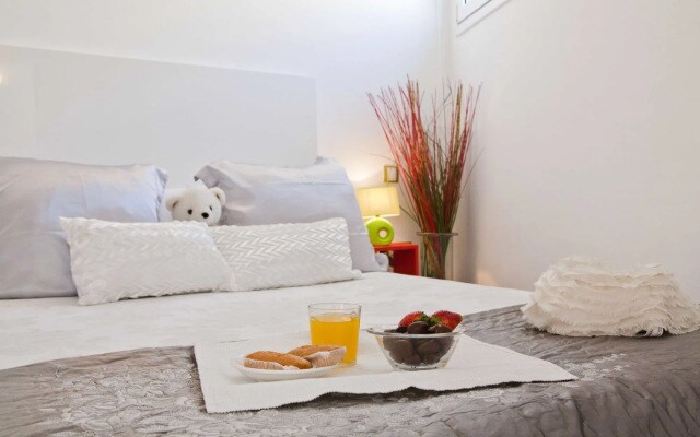 Watermelon - Penthouse Apartment