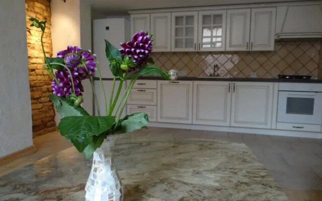 Provence Home