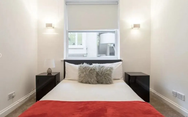 Mayfair Suites near Bond Street