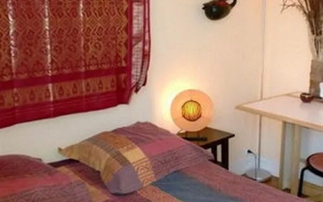 Bed And Breakfast Buttes Chaumont 2