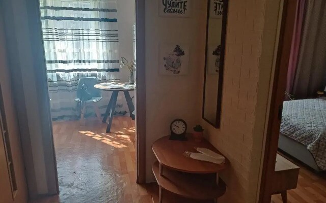 Апартаменты на проспекте Солидарности, 14 к1