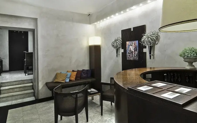 Intown Luxury House