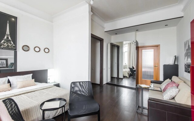 GMApartments (ДжиЭмАпартментс) на улице Серафимовича