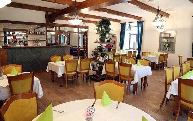 Zámecký Hotel U Rajských