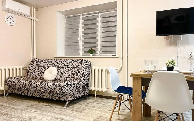 Romlex Apartments (Ромлекс) на улице Судоремонтная