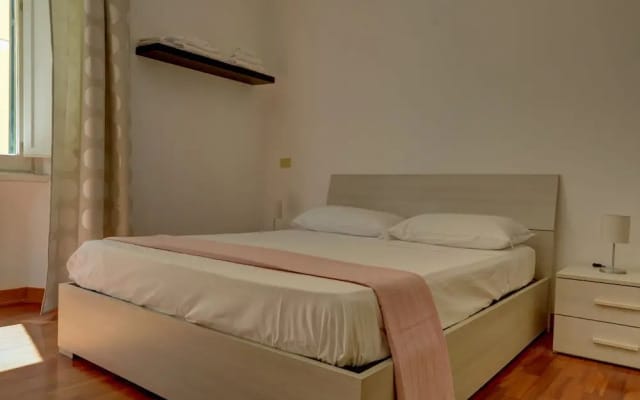 COLOSSEO Apt Mecenate 77 - Home and More