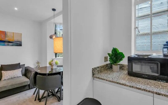 Contemporary Apartments Chelsea