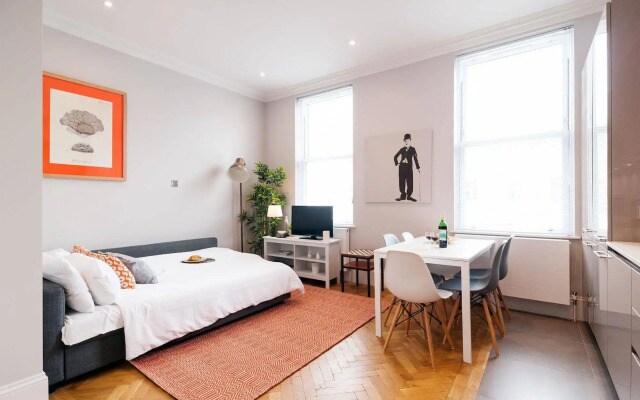Fg Apartments - The Brompton Residence