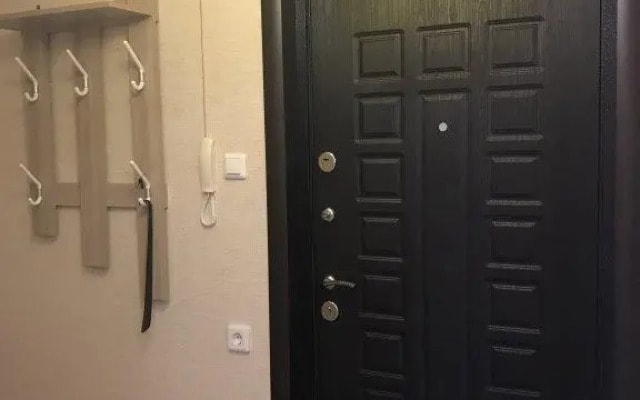 Apartamentyi Dizajnerov 13