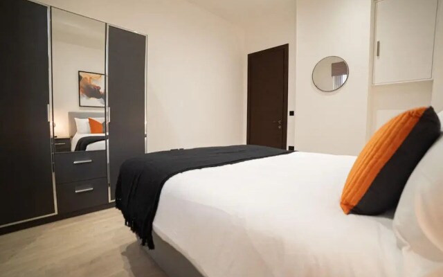 Discover Angel Central Two Bedroom by Belvilla