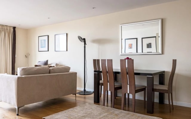 River View 2-bed 2-bath apartment