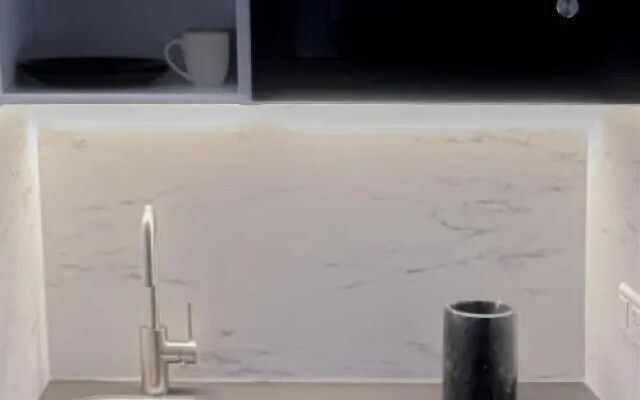 Seasides Paris - Suite Monroe (Adults Only)