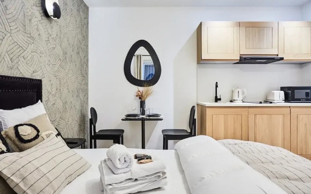 Superb Studio in the Center of Paris/opera