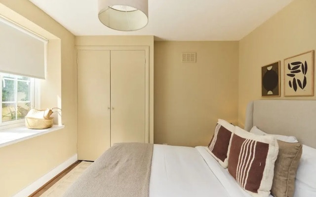 The Archway Garden Flat