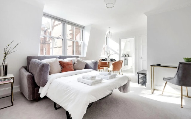 The Wellington Suite Next to Sloane Square