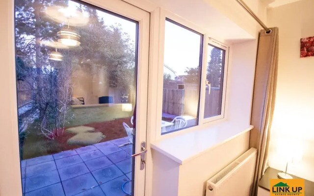 Lees House
