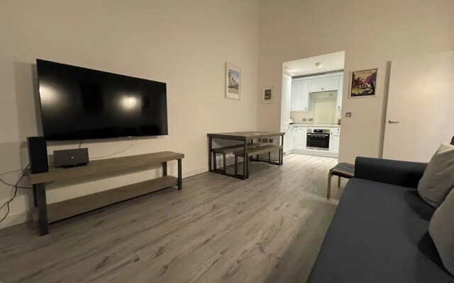 Penthouse Apartment with Parking