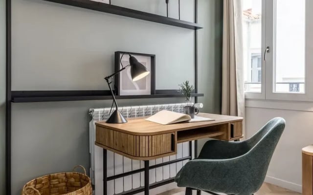 Ziggy - 3 Bedrooms and Terrace and Balcony in Trafalgar