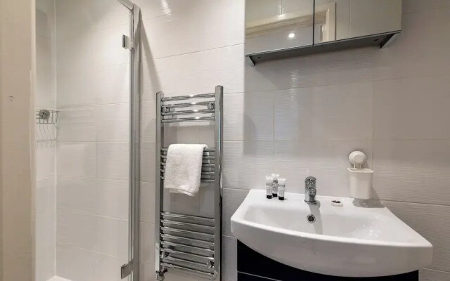 Mornington Crescent House