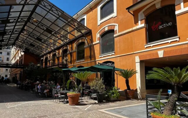 Stendardi S House