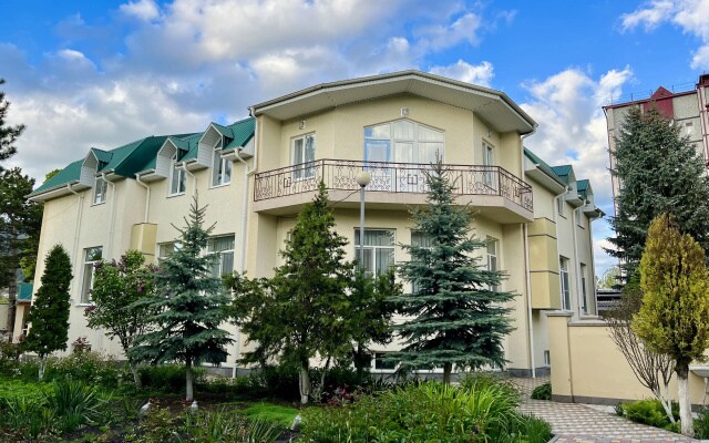 Отель Парковая Усадьба