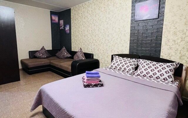 Квартира Озерня 31к1
