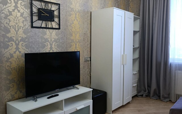 Квартира 800 метров от метро