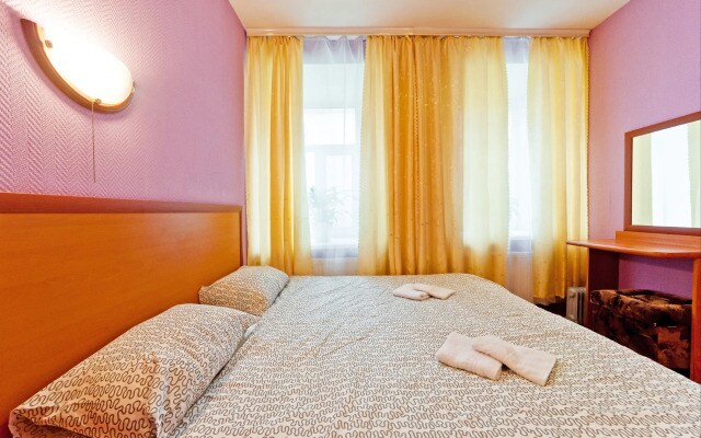 Leo-Lina Mini-Hotel