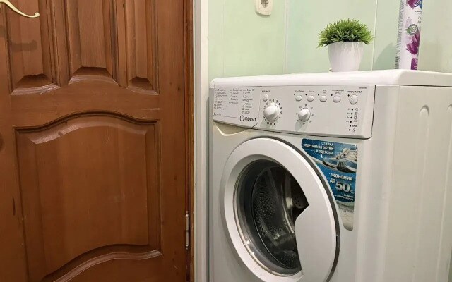 Квартира для командировочных рядом с заводами Лукойл, Каустик