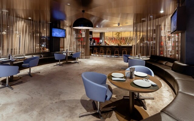 Отель Novotel Москва Киевская
