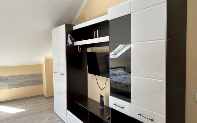 Апартаменты 066 Мира, 3