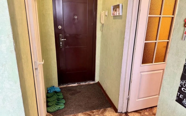 Квартира на Челюскинцев 14