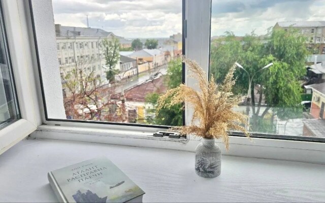 Квартира у Троицкой площади