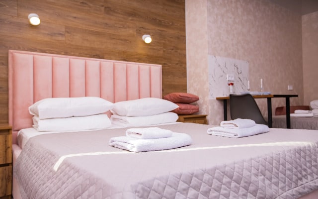 Апартаменты Студия LoveHotelSirius в ЖК бизнес класса Фрукты, Нижнеимеретинская Бухта