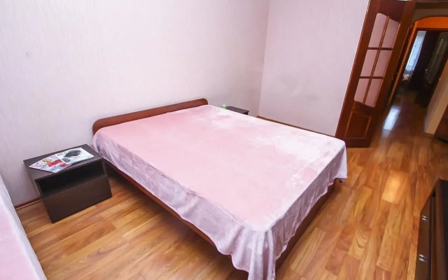 Квартира на Университетской 25к2