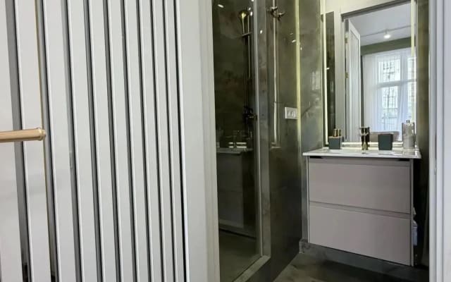 Квартира Нефрит