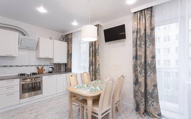 Апартаменты Five Floor Apartment
