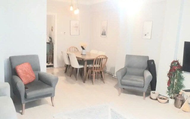 Квартира Sweet & Comfortable 2+1 Flat at Taksim