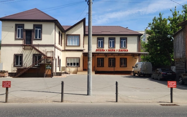 Отель Икра