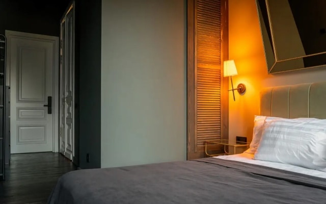 Апартаменты Room в Nikolaev Building