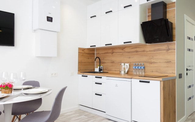 Апартаменты Red Apartments Арт Лайт Ренуар