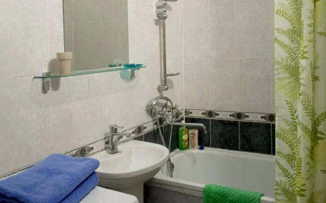 Квартира большая у ТЦ Крейсер, 33 квартиры