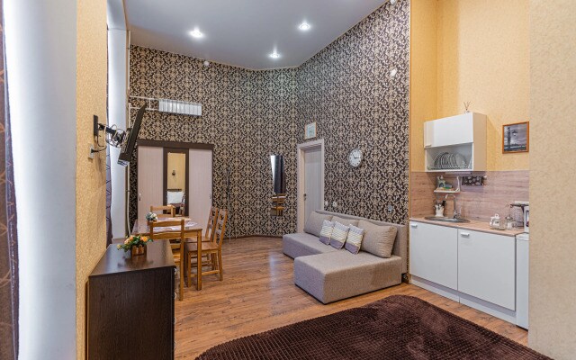 Hotel 812