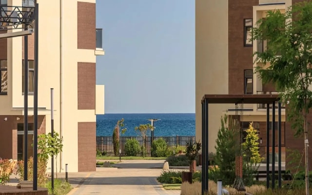 Апартаменты atlas на 1 линии у моря hotel&spa