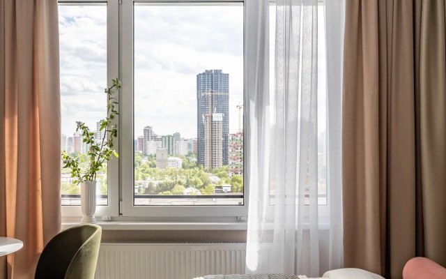 Квартира Moscow Deluxe Apartments Comfy Studio Berzarina