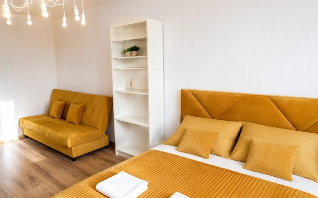 Апартаменты DreamHouse на Спутников