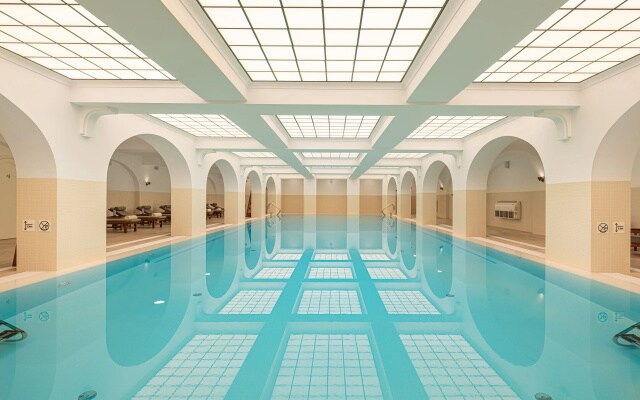 Отель RODINA Grand Hotel & SPA Irkutsk 5*