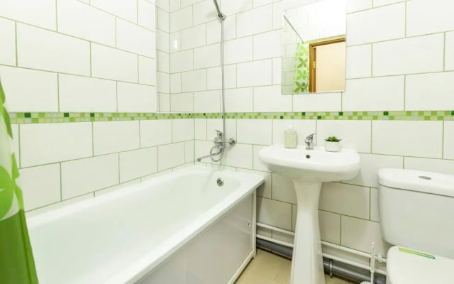 Апартаменты Prince Apartments на ПроспектеСтроителей 18 (221)
